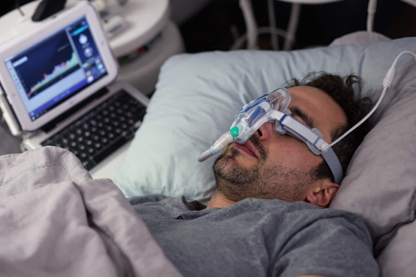 Peut-on guérir définitivement de l'apnée du sommeil : traitements efficaces